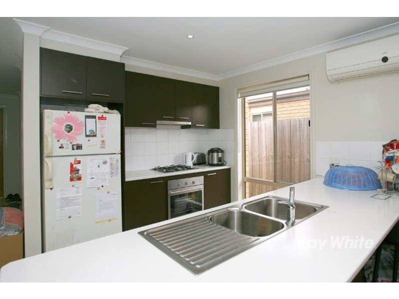 21 Pepperbush Circuit, Cranbourne VIC 3977