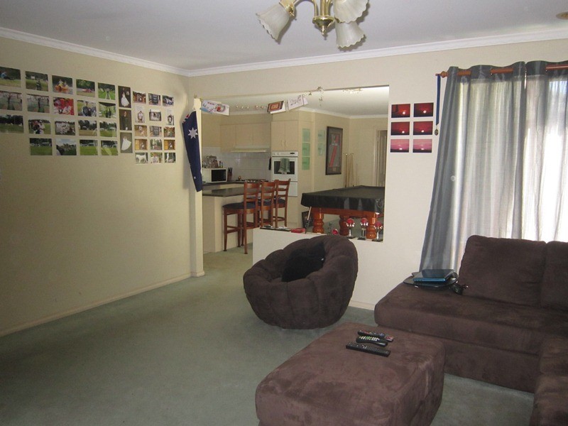 3 Bellevue Drive, Berwick VIC 3806