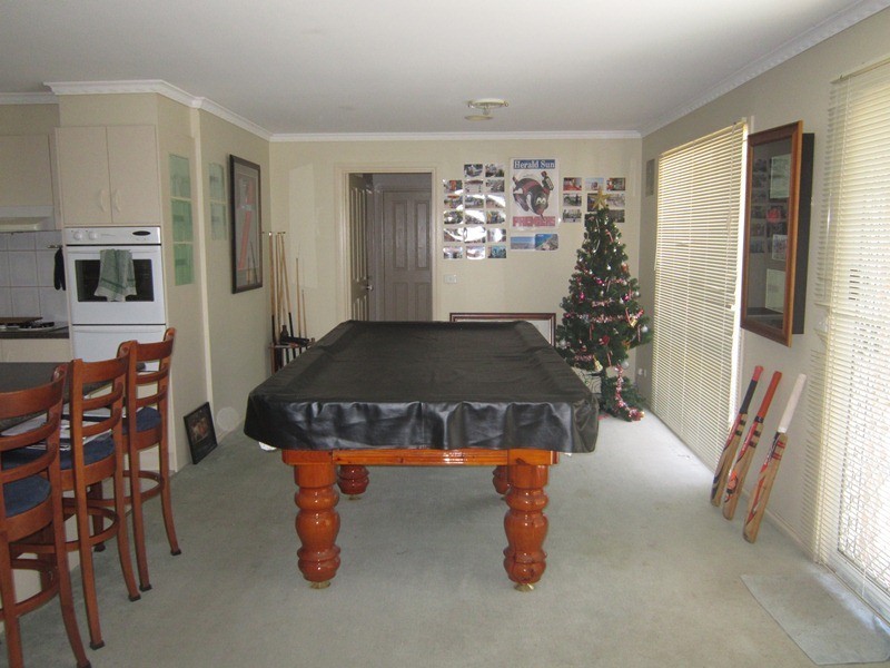 3 Bellevue Drive, Berwick VIC 3806