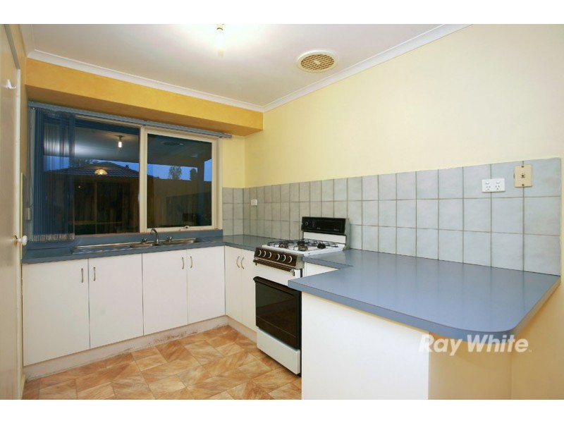 1/3 Lachlan Close, Cranbourne North VIC 3977