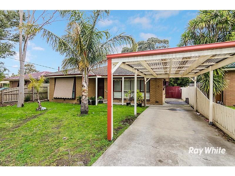 4 Latrobe Street, Cranbourne VIC 3977