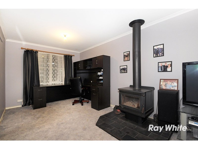 23 Sidney Street, Cranbourne VIC 3977