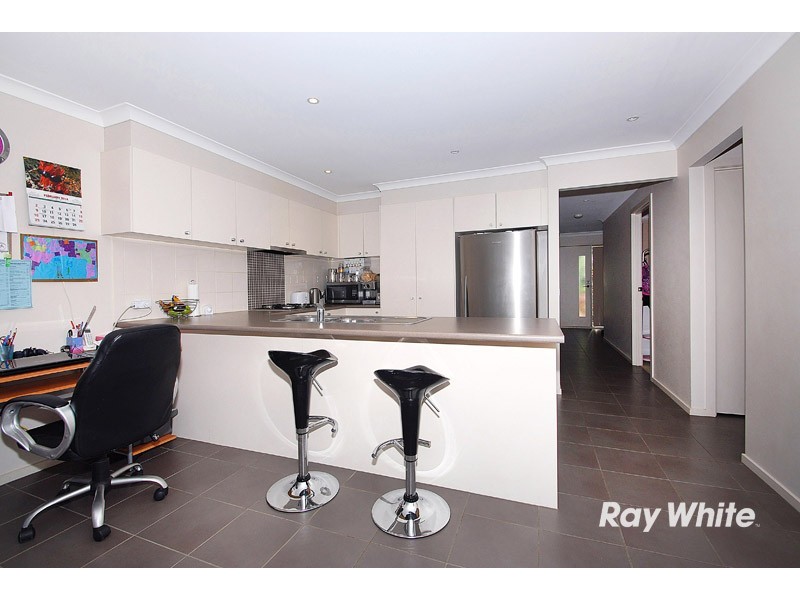 25 Tetrabine Way, Lyndhurst VIC 3975