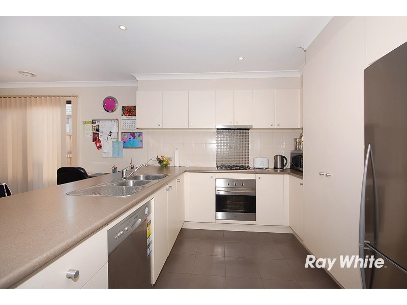 25 Tetrabine Way, Lyndhurst VIC 3975