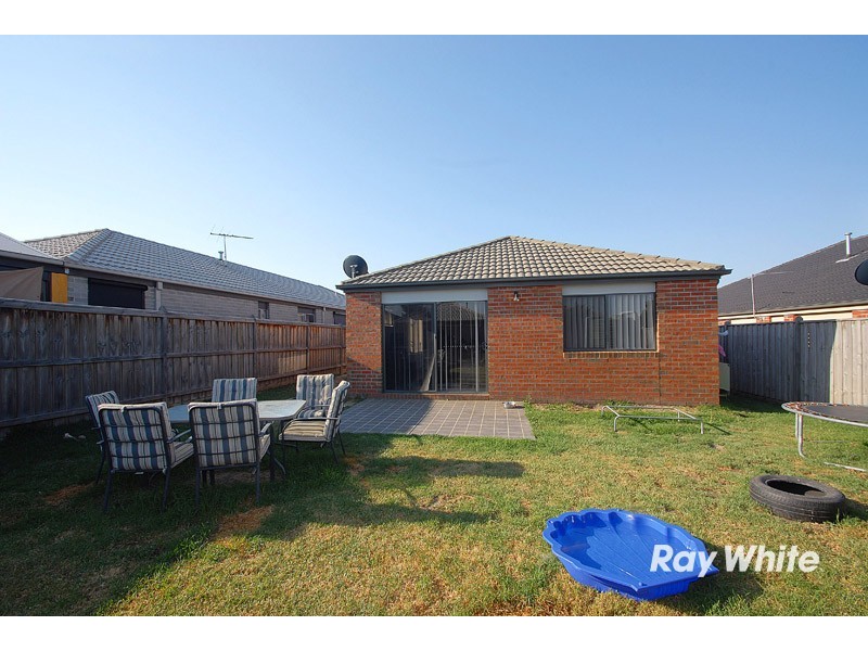 25 Tetrabine Way, Lyndhurst VIC 3975