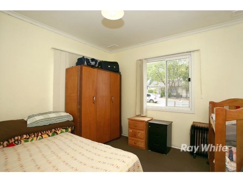 15 Tristania Street, Doveton VIC 3177