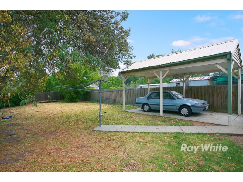 15 Tristania Street, Doveton VIC 3177