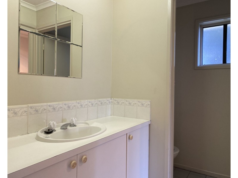 83 Monahans Road, Cranbourne West VIC 3977