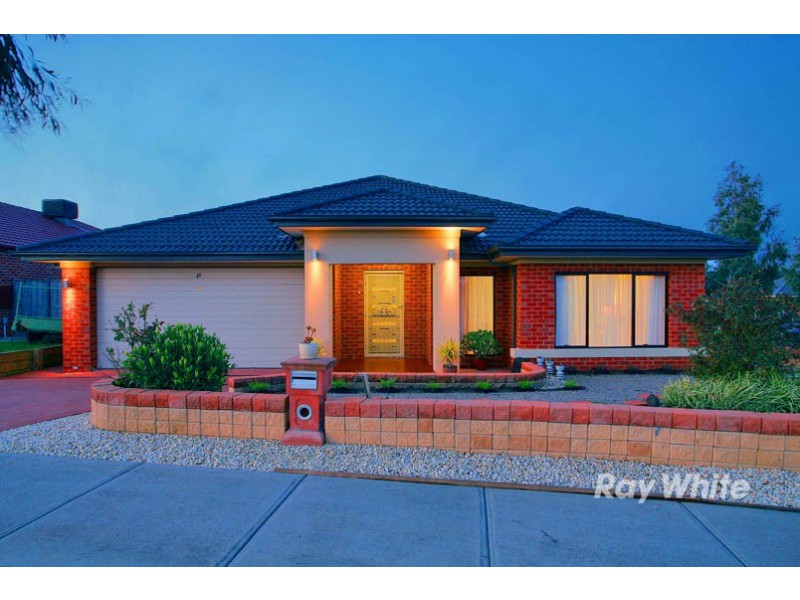 44 Biscay Grove, Lyndhurst VIC 3975