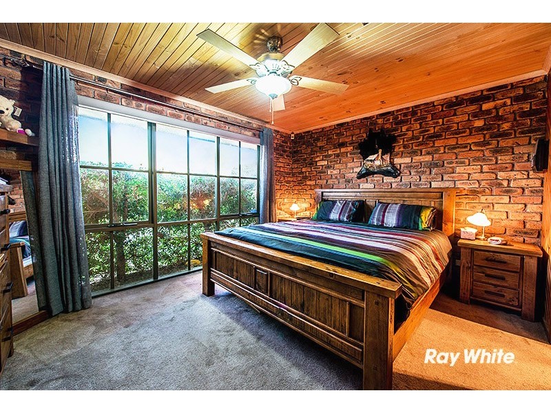 74 Marylyn Place, Cranbourne VIC 3977