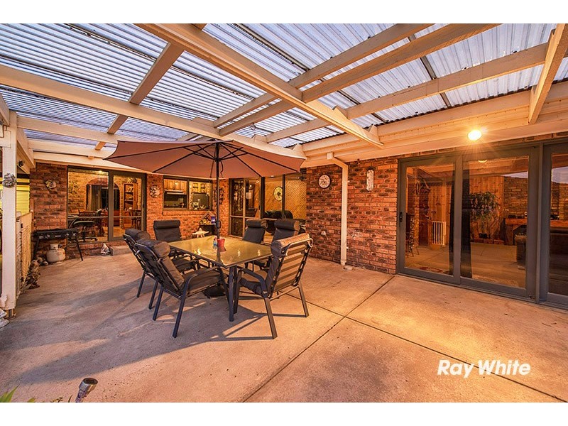 74 Marylyn Place, Cranbourne VIC 3977