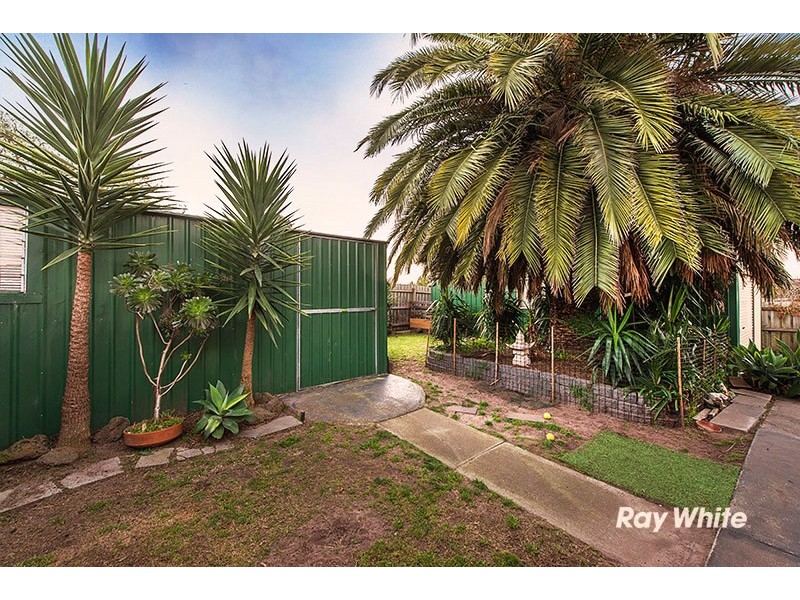 74 Marylyn Place, Cranbourne VIC 3977