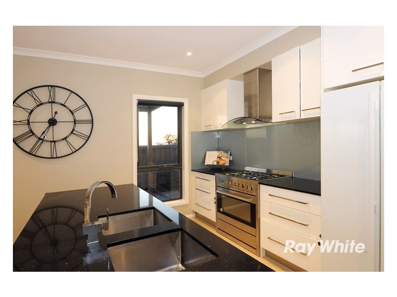 53 George Frederick Road, Cranbourne West VIC 3977