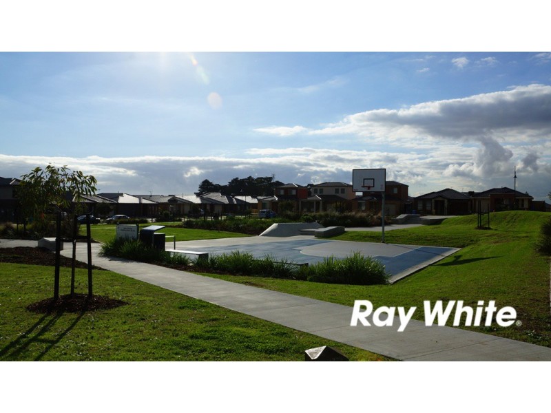 53 George Frederick Road, Cranbourne West VIC 3977