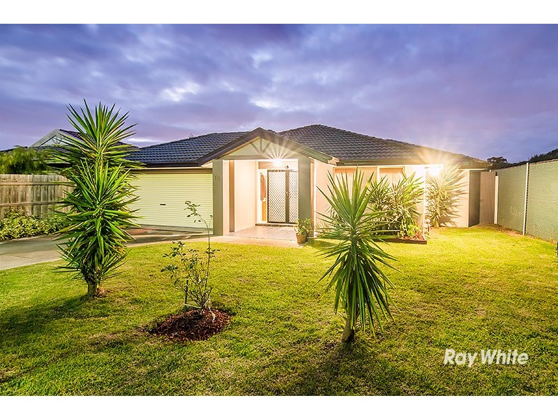18 Kingsbarn Court, Cranbourne VIC 3977