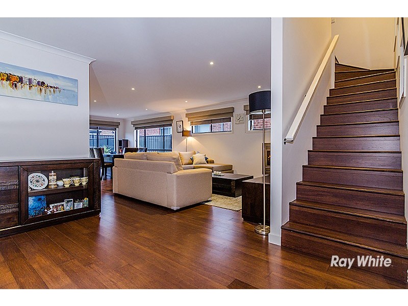 76 Mackillop Way, Clyde North VIC 3978