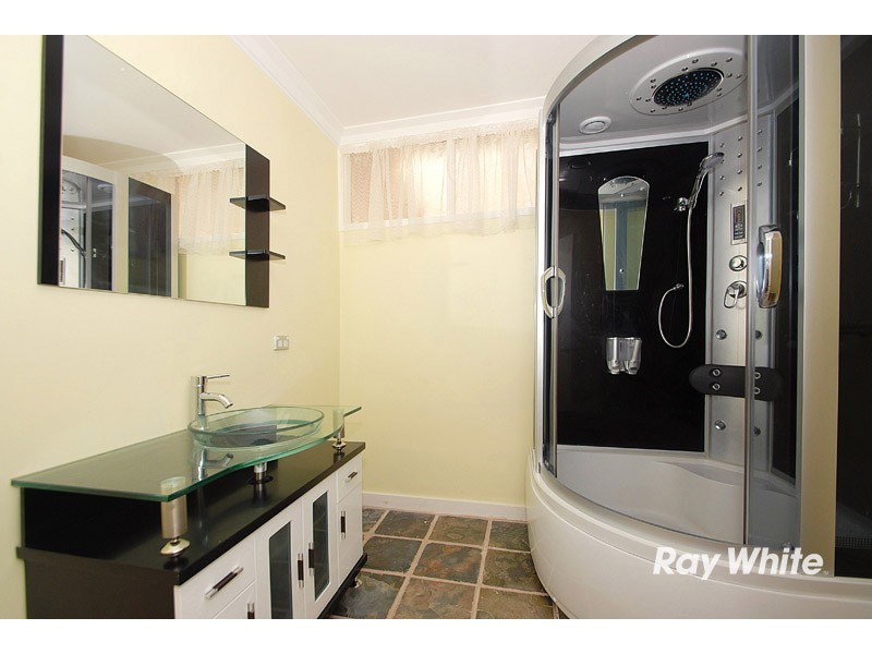 7 Greenridge Avenue, Narre Warren VIC 3805