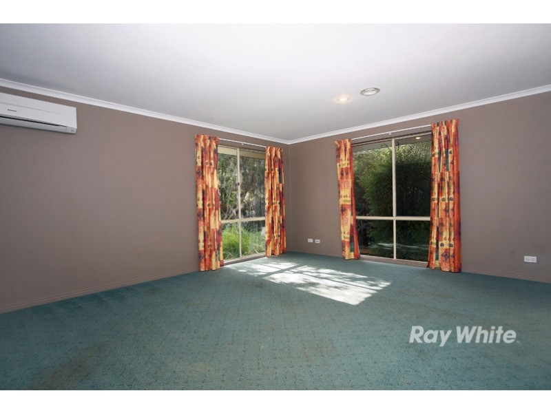 2 Jagger Circuit, Cranbourne East VIC 3977