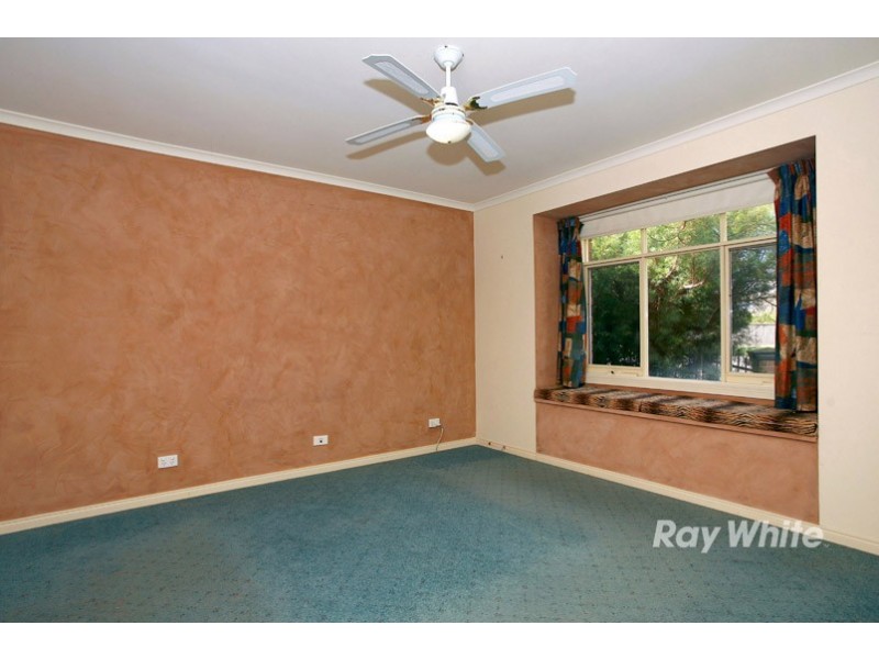 2 Jagger Circuit, Cranbourne East VIC 3977