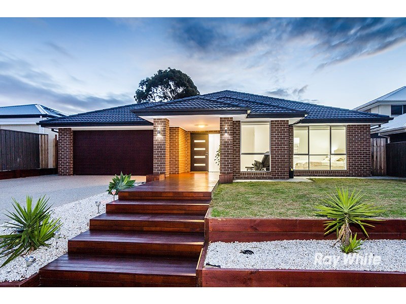 19 Sunline Way, Lyndhurst VIC 3975