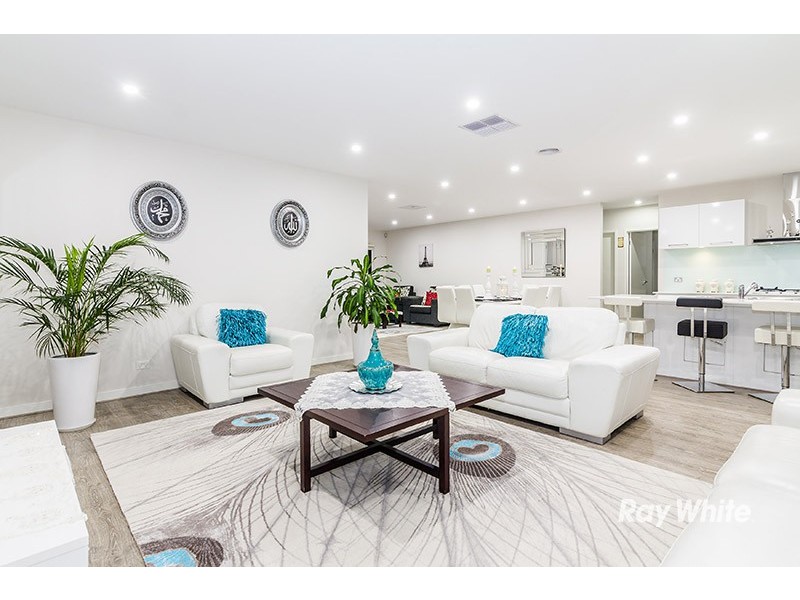 19 Sunline Way, Lyndhurst VIC 3975