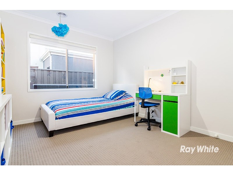 19 Sunline Way, Lyndhurst VIC 3975