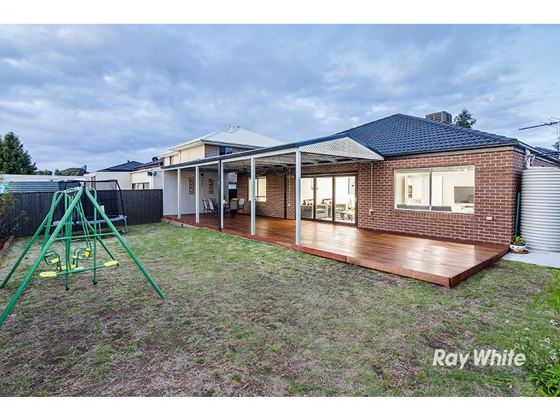19 Sunline Way, Lyndhurst VIC 3975