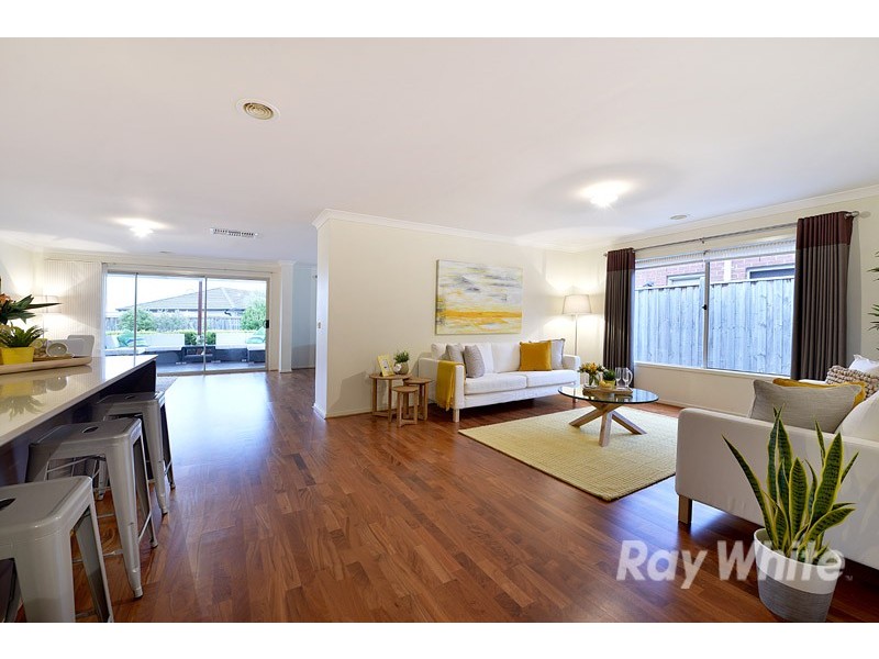 5 Beechwood Drive, Lyndhurst VIC 3975