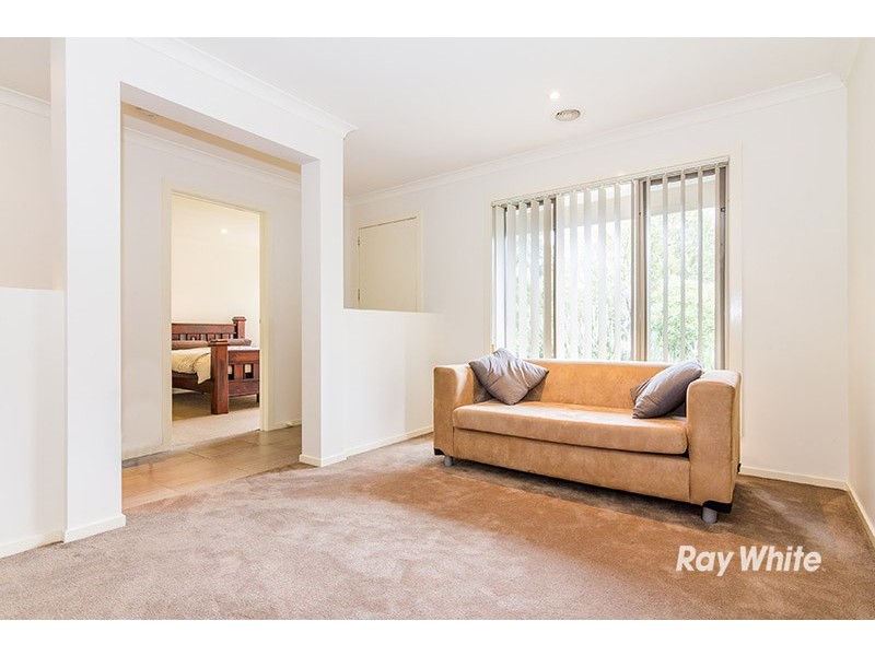 2 Greenview Court, Cranbourne North VIC 3977