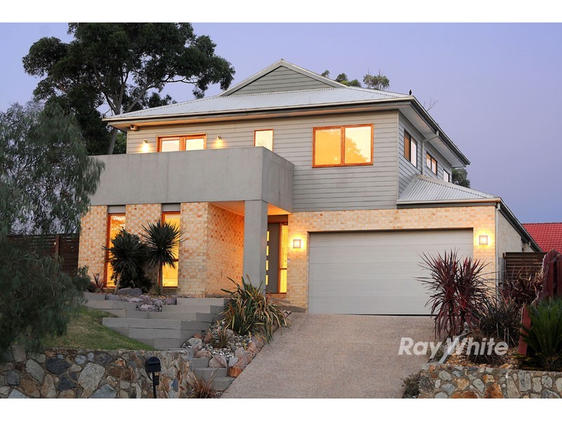 5 Nugong Place, Lynbrook VIC 3975