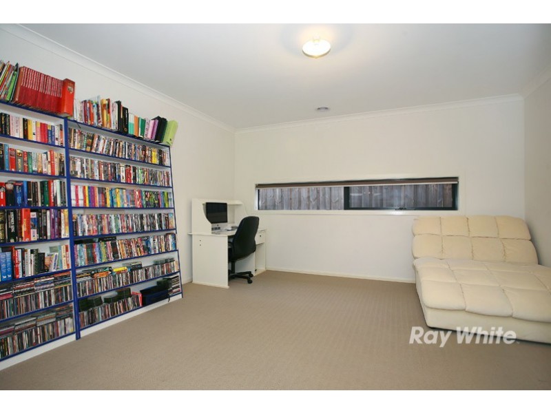 4 Honeybark Crescent, Lyndhurst VIC 3975