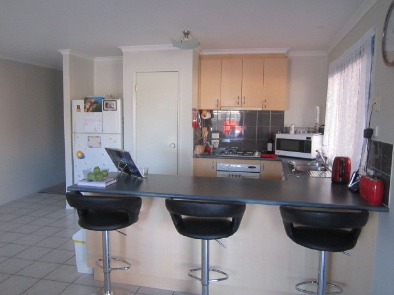 11 Mingay Place, Cranbourne West VIC 3977