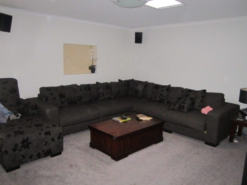 11 Mingay Place, Cranbourne West VIC 3977