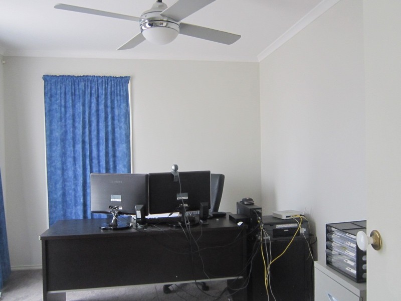 11 Mingay Place, Cranbourne West VIC 3977