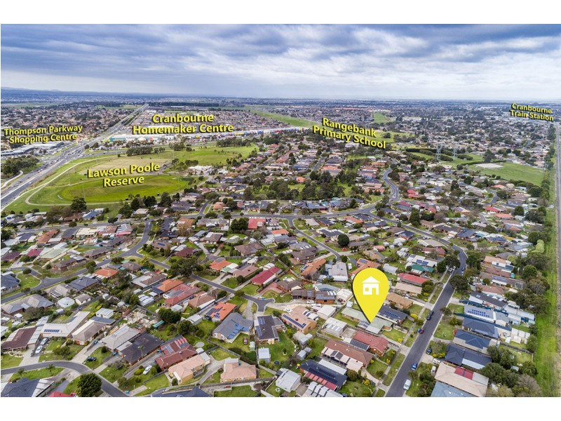 25 Toirram Crescent, Cranbourne VIC 3977
