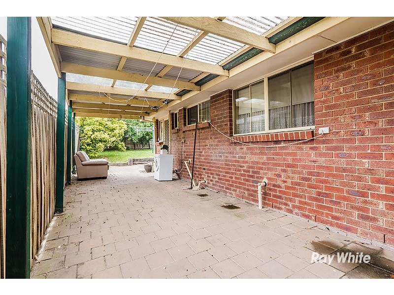 34 Meeking Drive, Pakenham VIC 3810