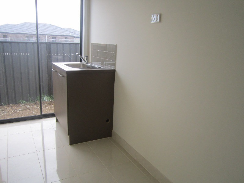 17a Forest Drive, Clyde North VIC 3978