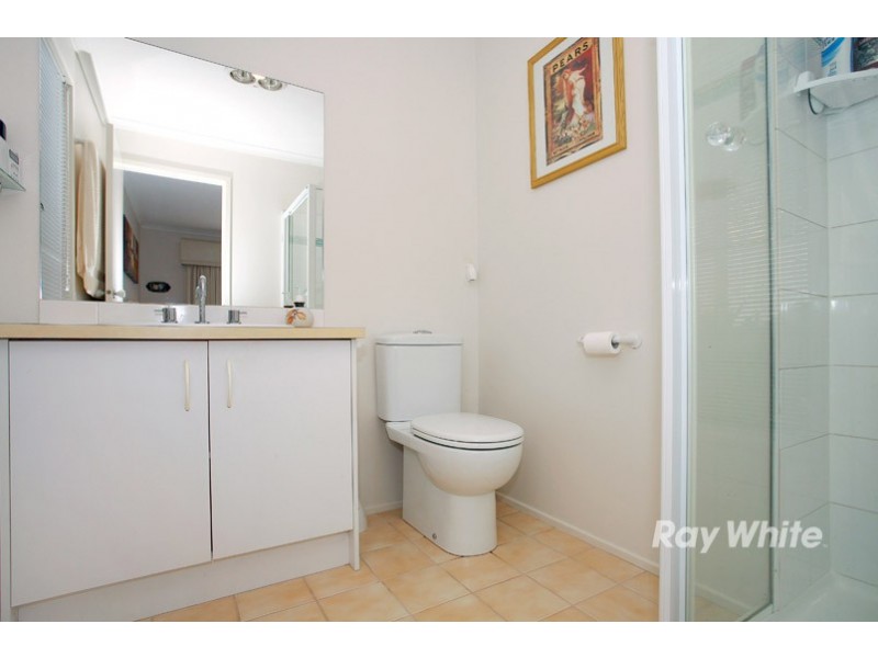 30 Mariner Close, Cranbourne North VIC 3977