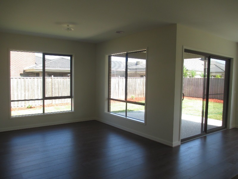 55 Lyndhurst Boulevard, Lyndhurst VIC 3975