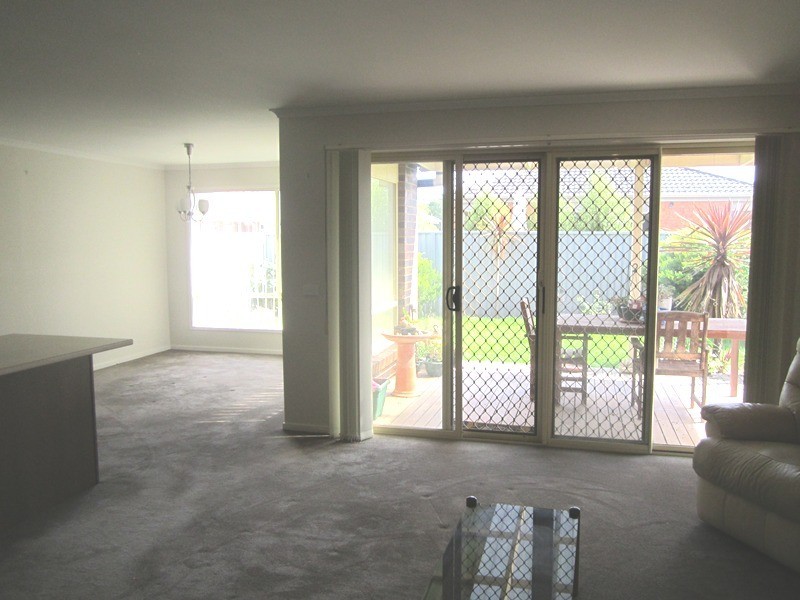 7 Reynard Place, Cranbourne East VIC 3977