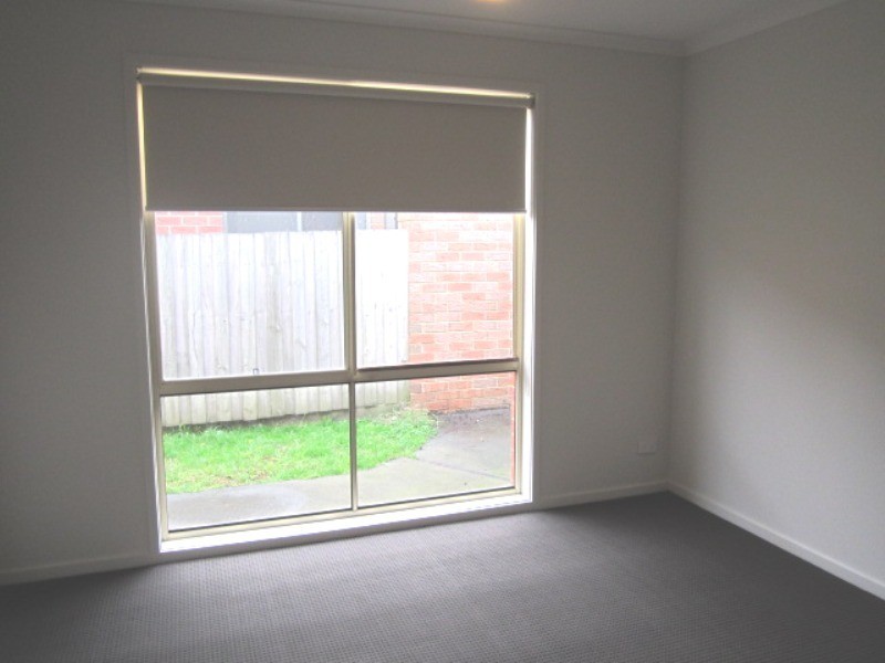 7 Seacombe Place, Cranbourne VIC 3977