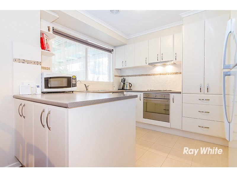 47 Hamilton Drive, Cranbourne North VIC 3977