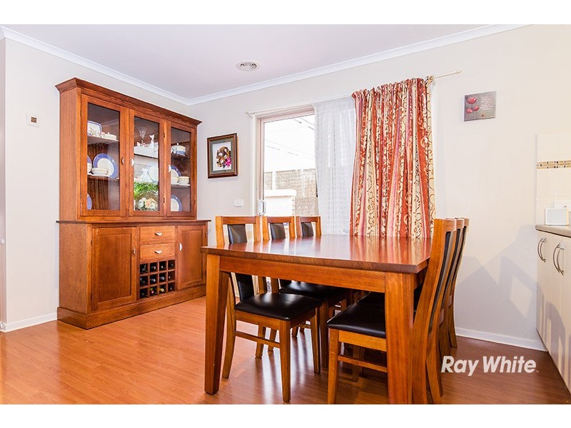 47 Hamilton Drive, Cranbourne North VIC 3977