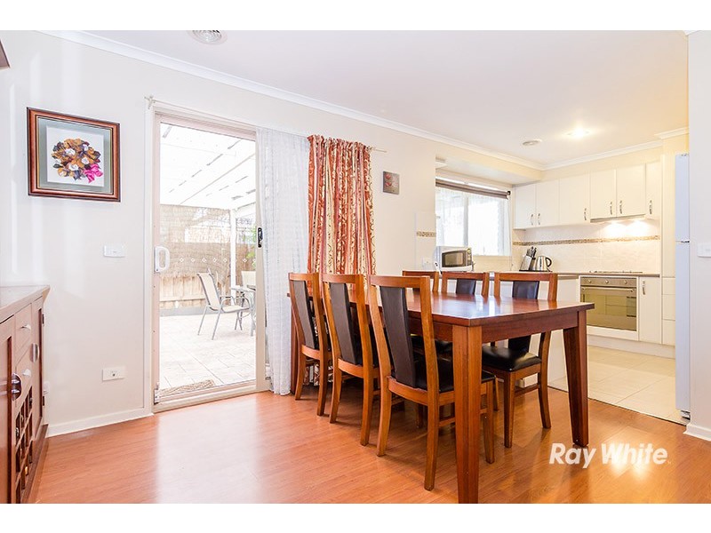 47 Hamilton Drive, Cranbourne North VIC 3977