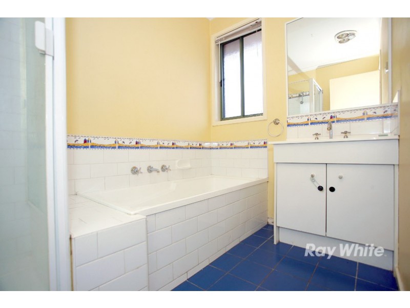 9 Millbank Place, Cranbourne VIC 3977