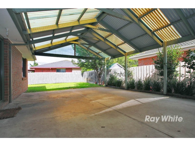 9 Millbank Place, Cranbourne VIC 3977