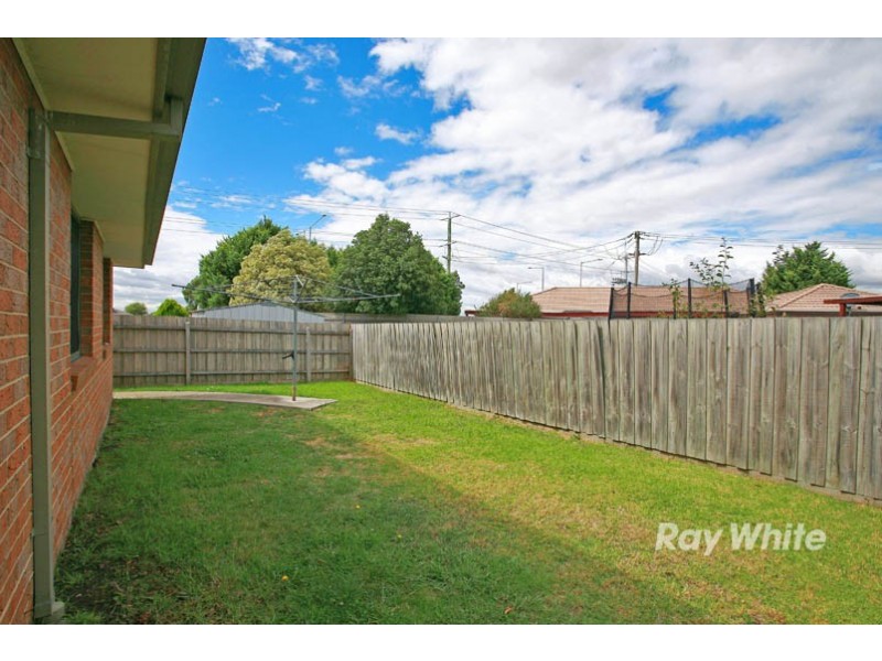 9 Millbank Place, Cranbourne VIC 3977