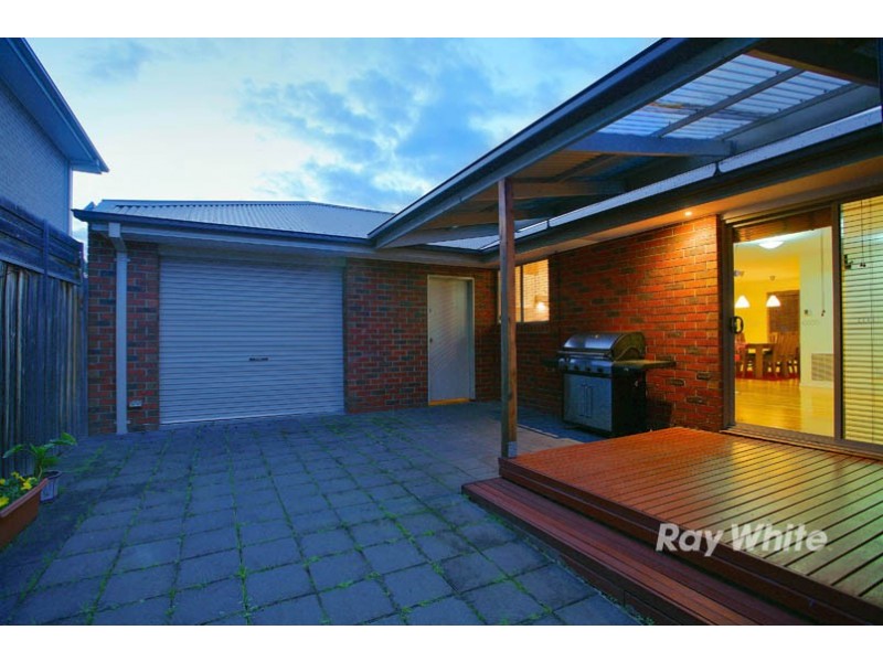 13 Red Oak Terrace, Lyndhurst VIC 3975