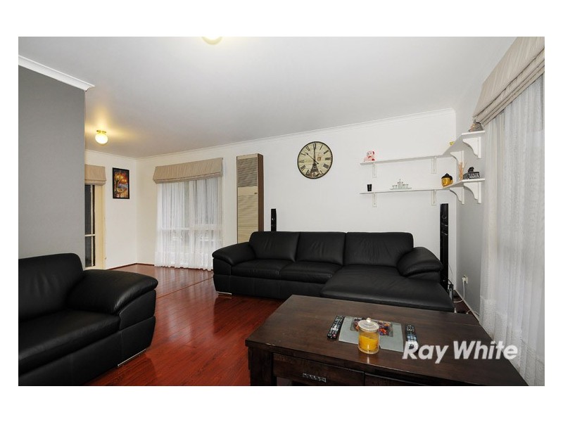 7 Taddor Drive, Cranbourne VIC 3977