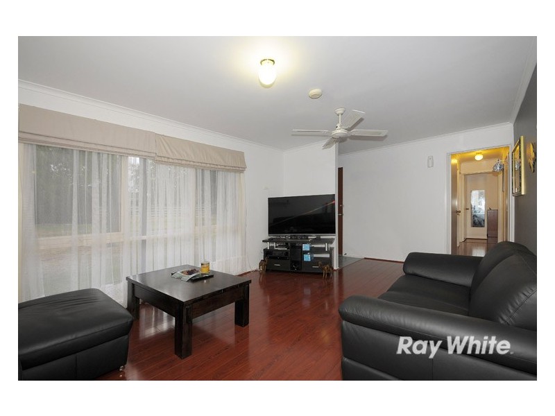 7 Taddor Drive, Cranbourne VIC 3977